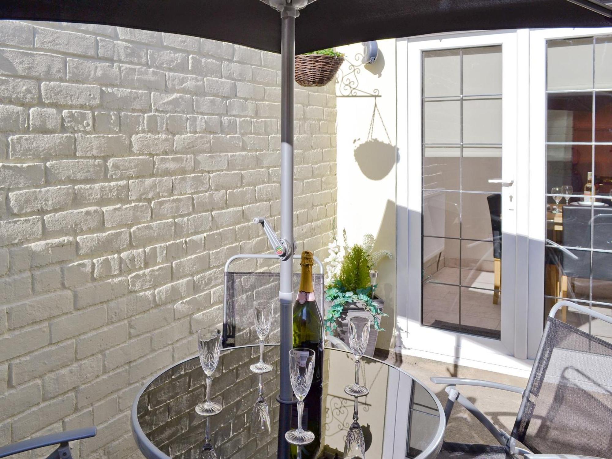 Mill View House Villa Скарбъро Екстериор снимка